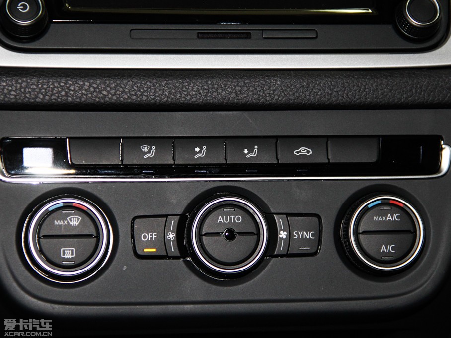 2015;^ 1.8TSI ԄӃ30o