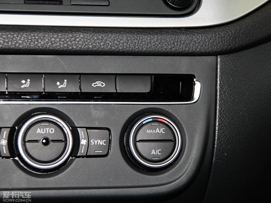 2015;^ 1.8TSI ԄӃ30o