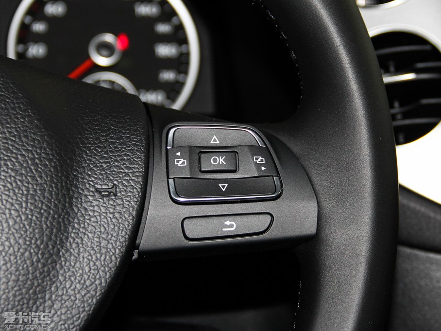 2015;^ 1.8TSI ԄӃ30o