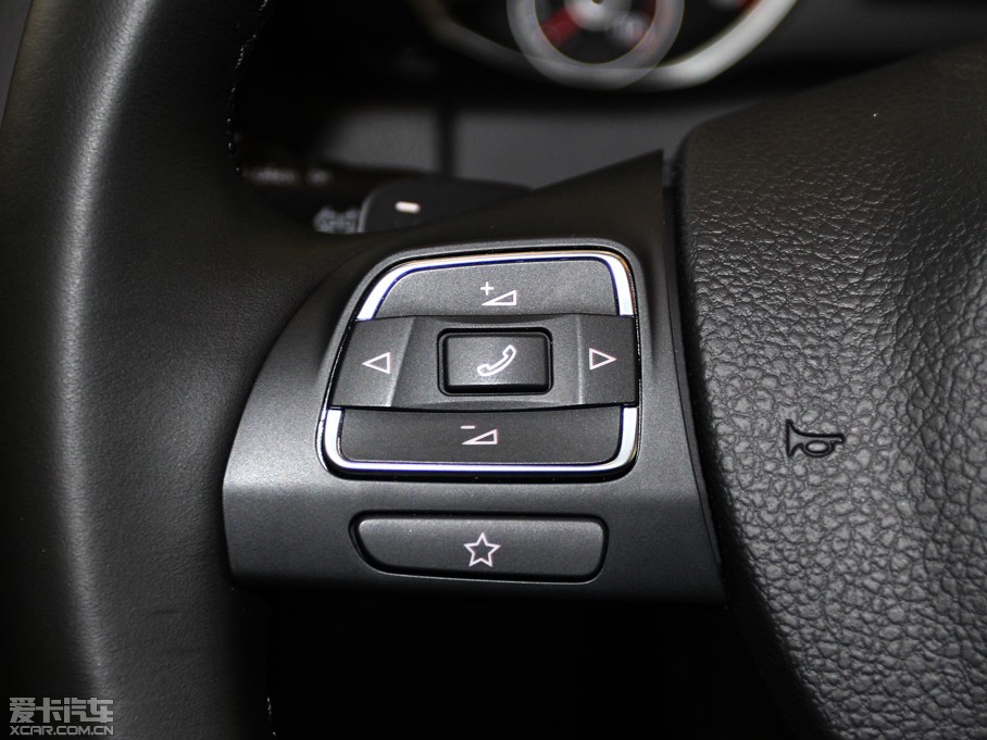 2015;^ 1.8TSI Ԅ(dng)(q)A