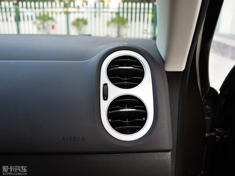 2015;^ 2.0TSI Ԅ(q)A