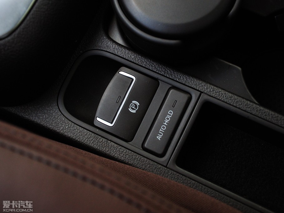 2015;^ 2.0TSI Ԅ(dng)(q)A