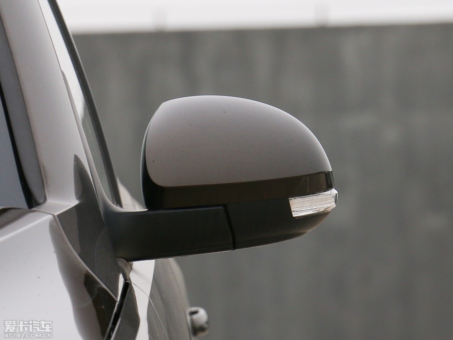 2015��;�^ 1.8TSI �ԄӃ���L�а�