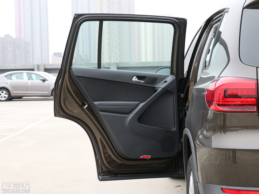 2015;^ 1.8TSI Ԅ(dng)(q)L(fng)а