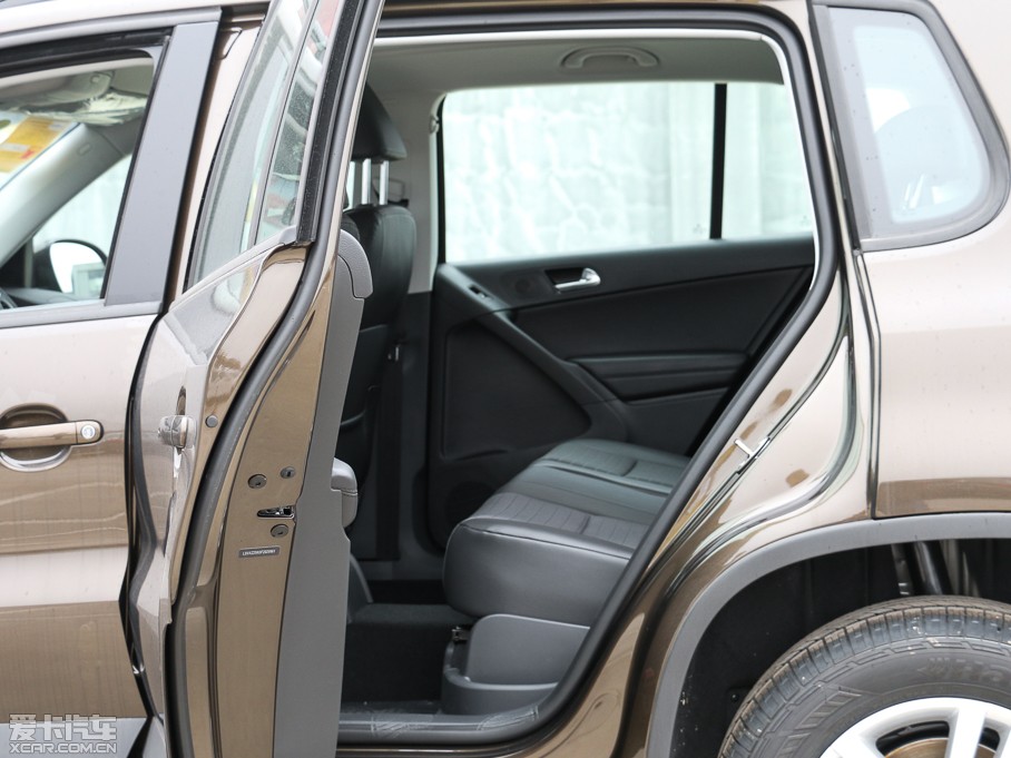 2015;^ 1.8TSI ԄӃ(q)Lа