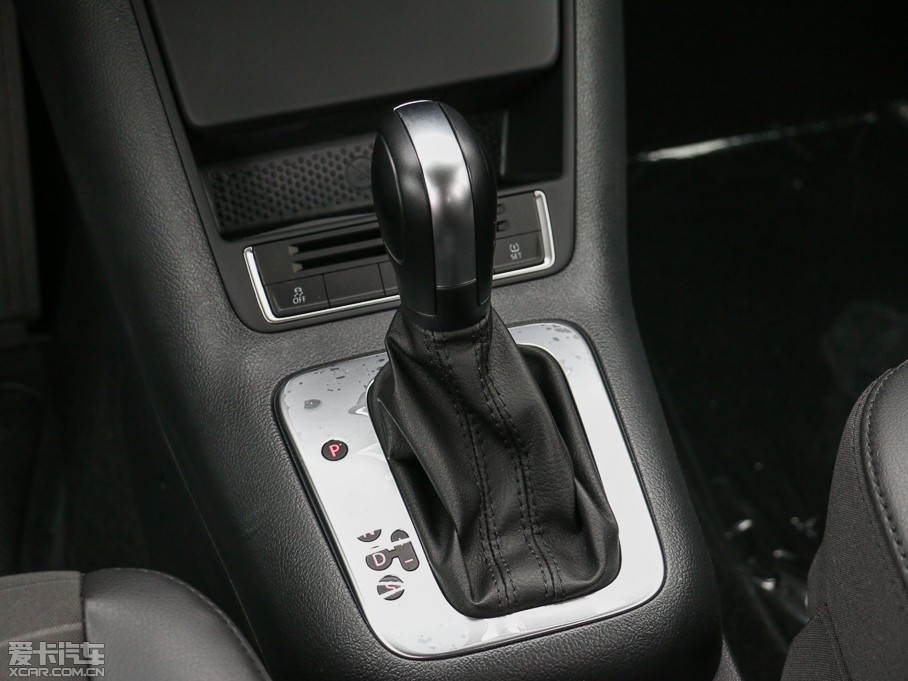 2015;^ 1.8TSI ԄӃLа