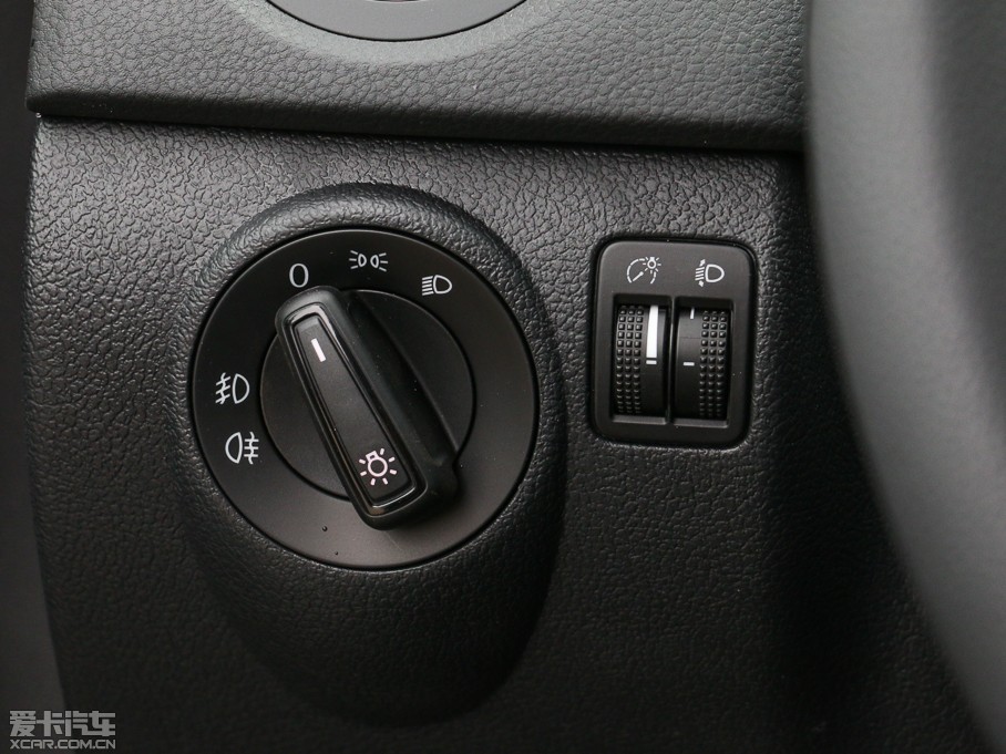 2015;^ 1.8TSI ԄӃLа