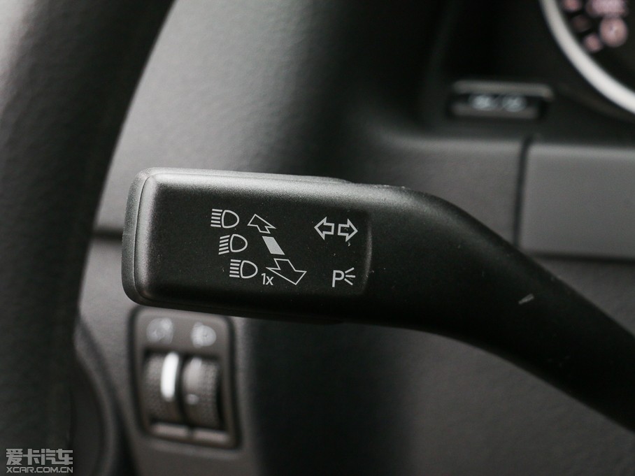 2015;^ 1.8TSI ԄӃLа