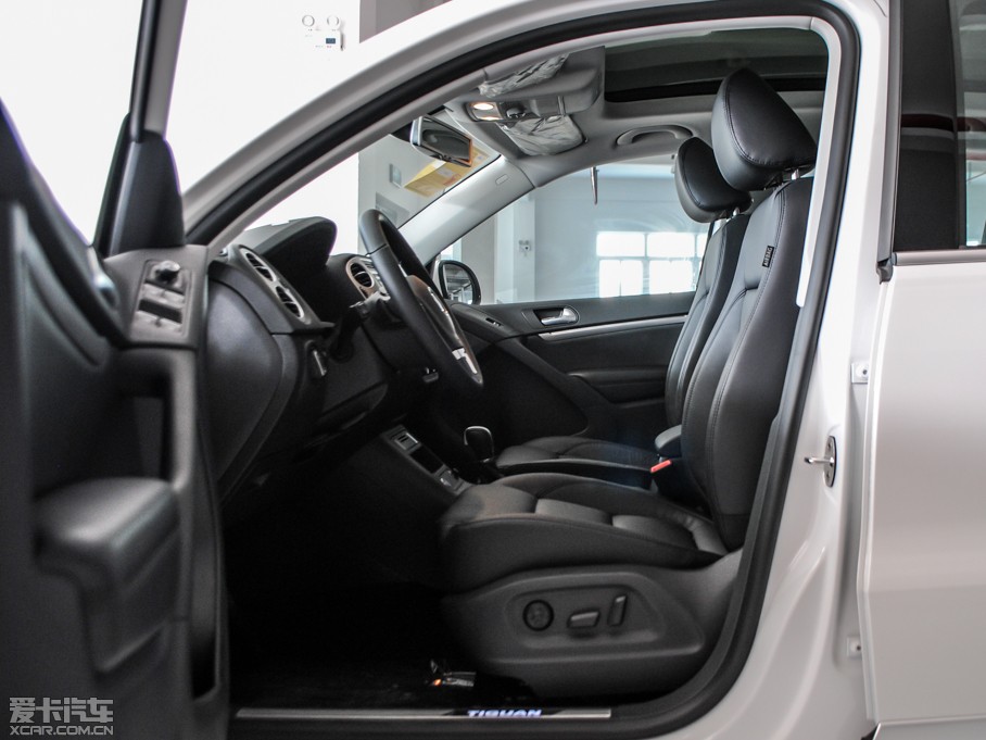 2015;^ 1.8TSI ԄӃA