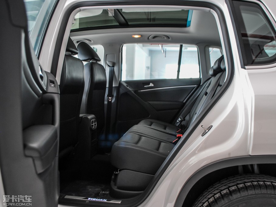 2015;^ 1.8TSI ԄӃA