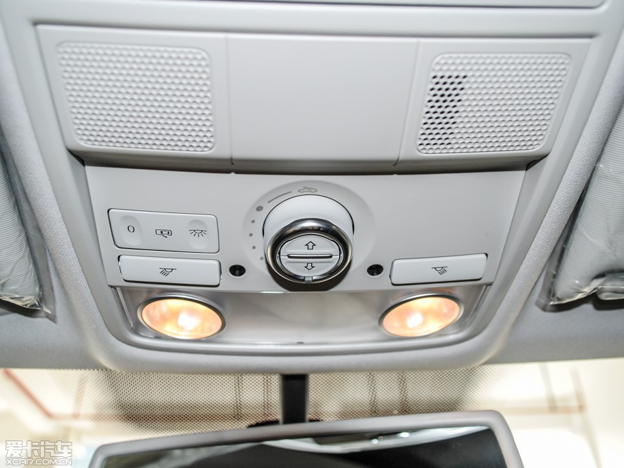 2015;^ 1.8TSI ԄӃA