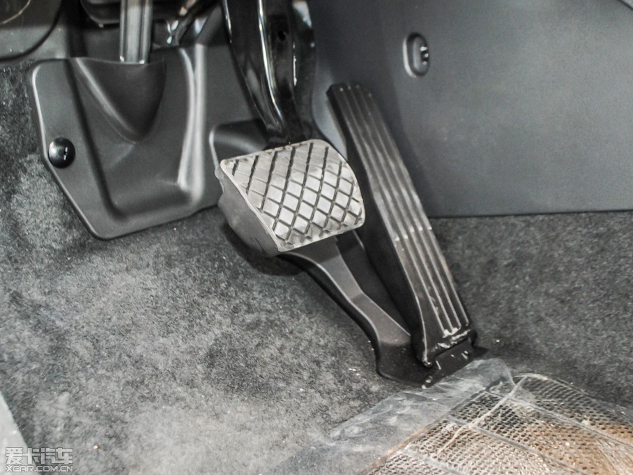 2015;^ 1.8TSI Ԅ(dng)(q)A