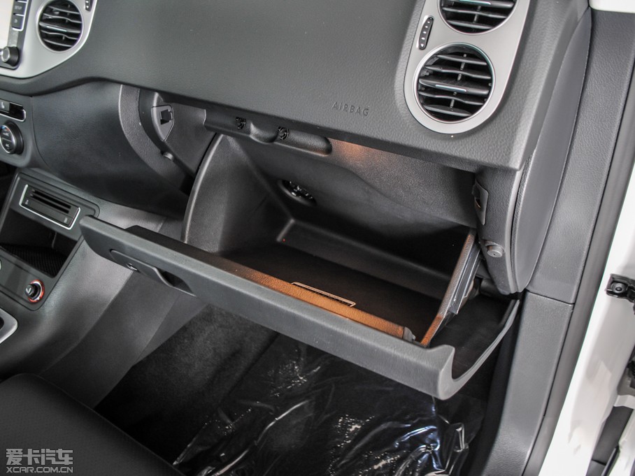 2015;^ 1.8TSI ԄӃA