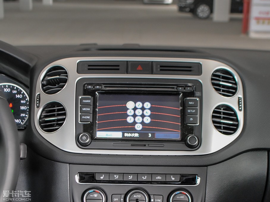 2015;^ 1.8TSI ԄӃA