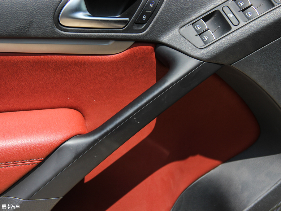 2015;^ 2.0TSI Ԅ(dng)(q)Ş