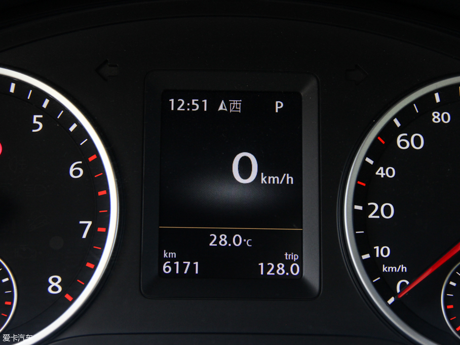 2015;^ 2.0TSI Ԅ(dng)(q)Ş