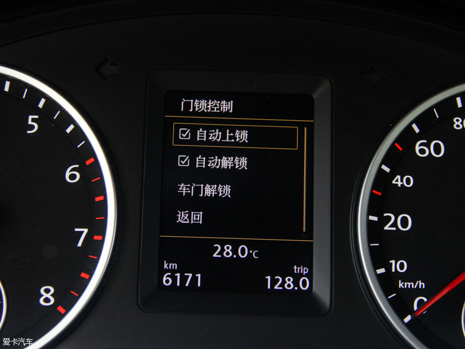 2015;^ 2.0TSI Ԅ(q)Ş