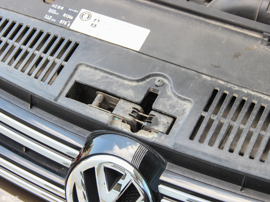 2015;^ 2.0TSI Ԅ(q)Ş