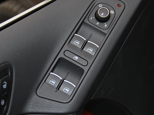 20152.0TSI Ԅ(q)Ş п؅^(q)