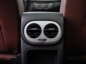 2015款2.0TSI 自动四驱豪华版 空间座椅