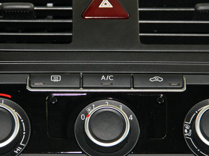 20151.4T քLа 5 п؅^(q)