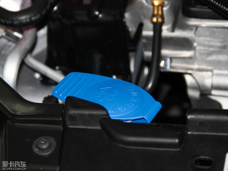 2015ɣ{ 1.6L Ԅ(dng)A