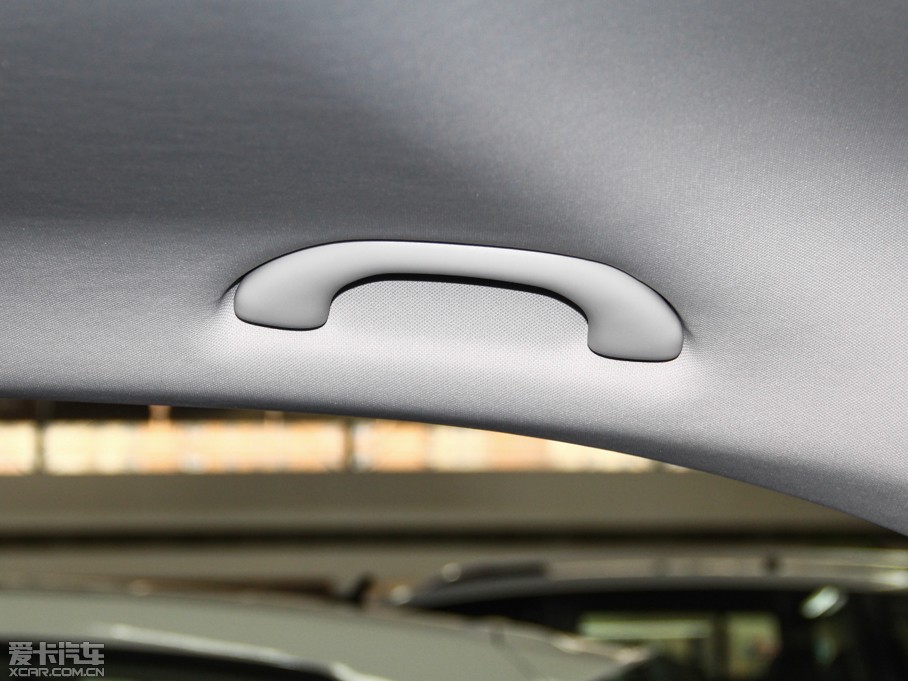 2015ɣ{ 1.6L Ԅ(dng)A