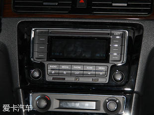 上汽大眾2015款桑塔納