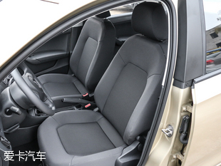 上汽大眾2015款桑塔納