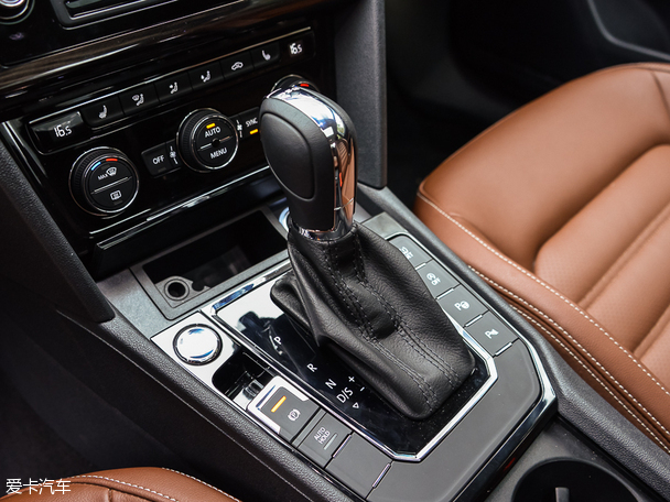 上海大眾2015款凌渡