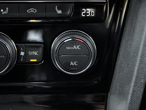 2015330TSI DSGA п؅^