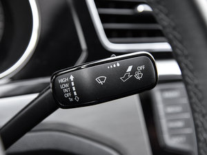 2015款330TSI DSG豪华型 中控区