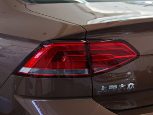 2015330TSI DSGA (x)(ji)^