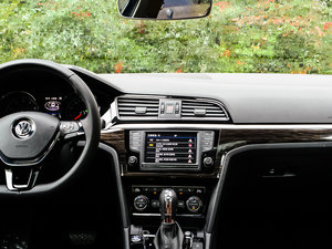 2015330TSI DSGA п؅^