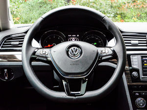 2015330TSI DSGA п؅^