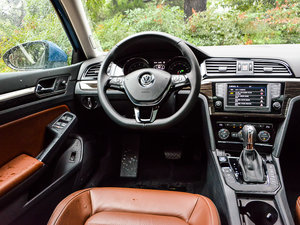 2015330TSI DSGA п؅^