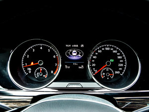 2015330TSI DSGA п؅^