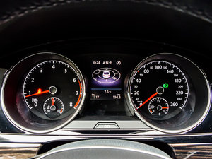 2015330TSI DSGA п؅^