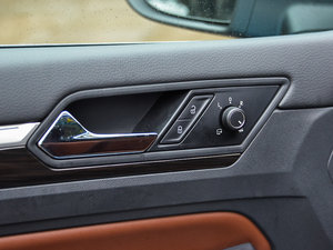 2015330TSI DSGA п؅^