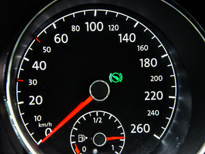 2015330TSI DSGA п؅^