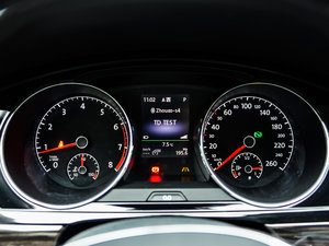 2015330TSI DSGA п؅^