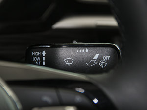 2015280TSI DSGA п؅^