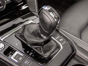 2015款280TSI DSG舒适型 换挡杆