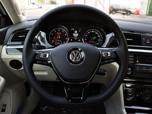 2015款280TSI DSG舒适型 中控区