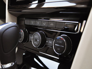 2015款280TSI DSG舒适型 中控区