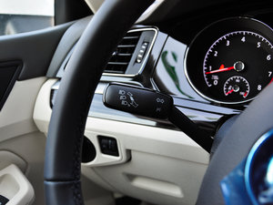 2015款280TSI DSG舒适型 中控区