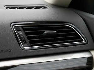 2015款280TSI MT舒适型 中控区