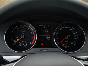 2015款230TSI DSG风尚型 中控区