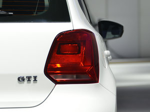 20151.4TSI DSG (x)(ji)^