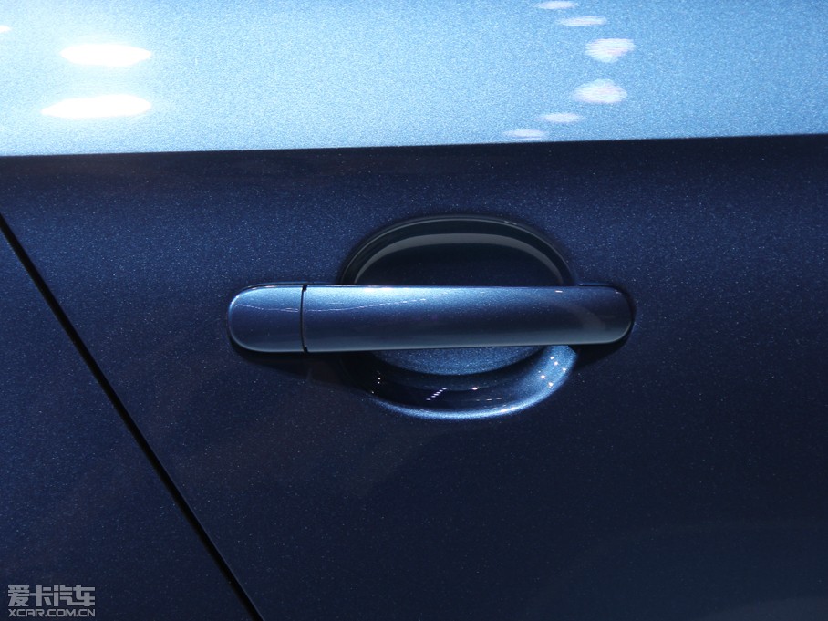 2015ɣ{Ƽ{ 230TSI DSGA